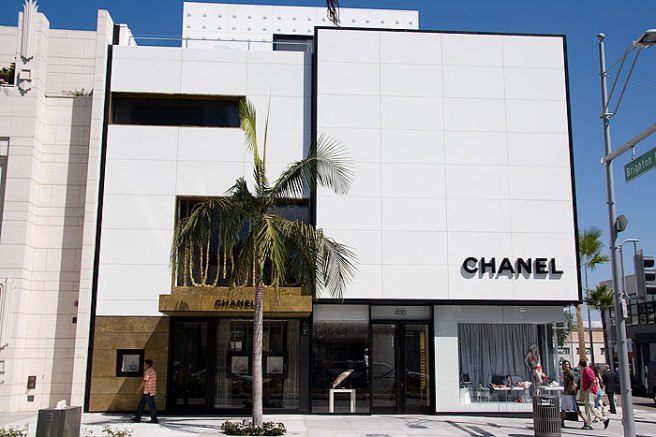 The luxurious Chanel Boutique on Rodeo Drive.  Photo from google images. 