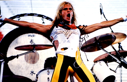 David Lee Roth back in the day in his infamous leggings. At one point, in the early 1980's this man was a super stud. Now he could be a poster child for why we shouldn't do drugs. 