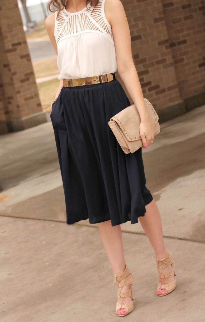 Another great example of a lightweight midi skirt with a loosely fit short sleeved top. 